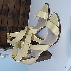 Vera Wang strappy heels